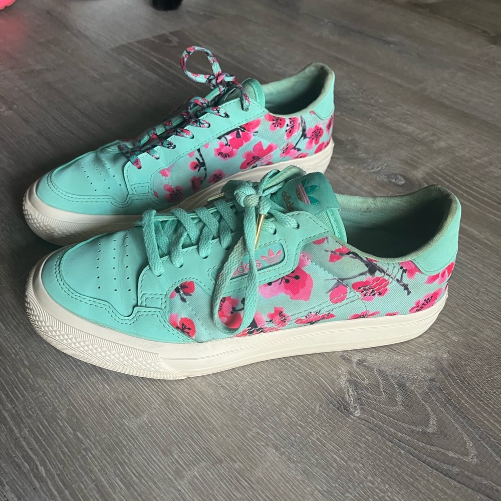 Arizona Tea Adidas Continental